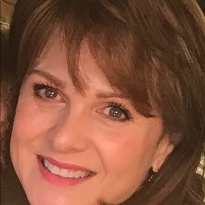 Meet your Posher, Sherry